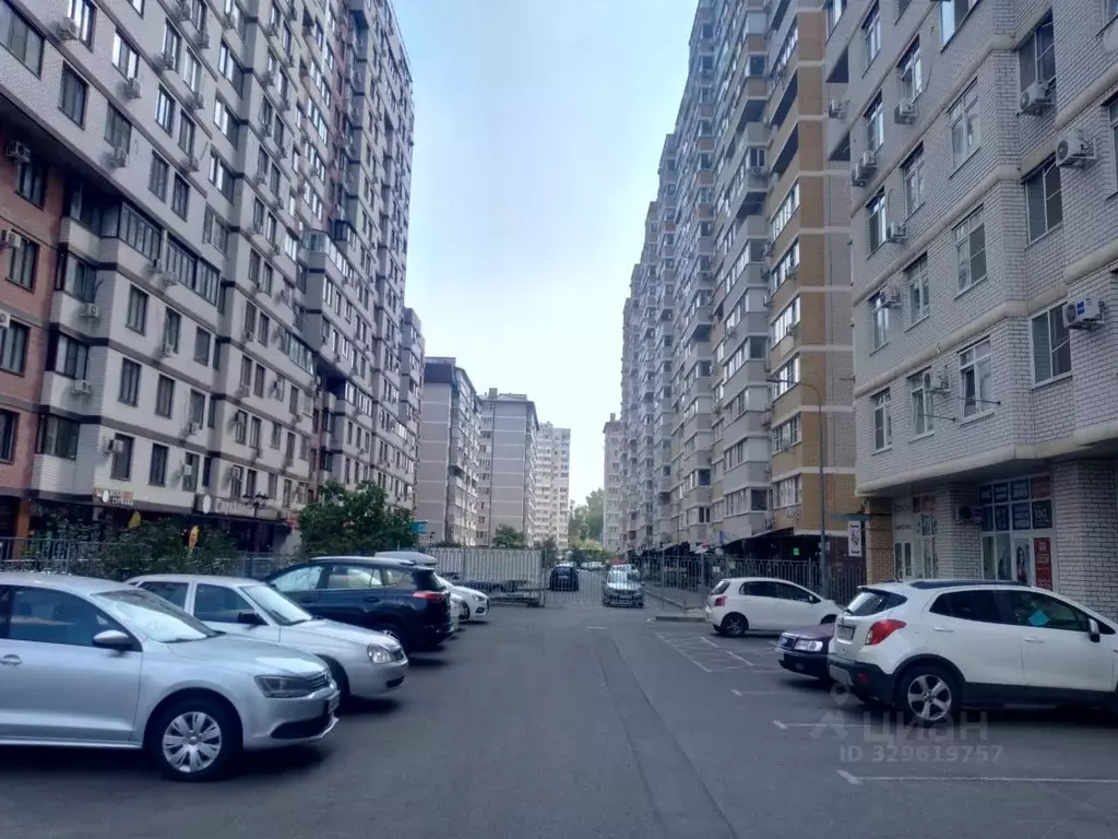 Офис в Краснодарский край, Краснодар ул. Селезнева, 4/4 (40 м) - Фото 1