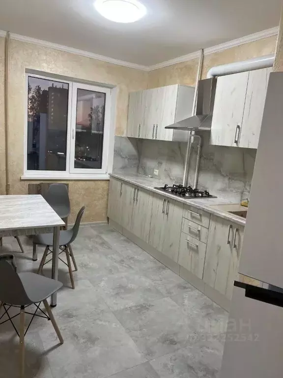 3-к кв. Крым, Симферополь ул. Бородина, 2 (75.0 м) - Фото 2