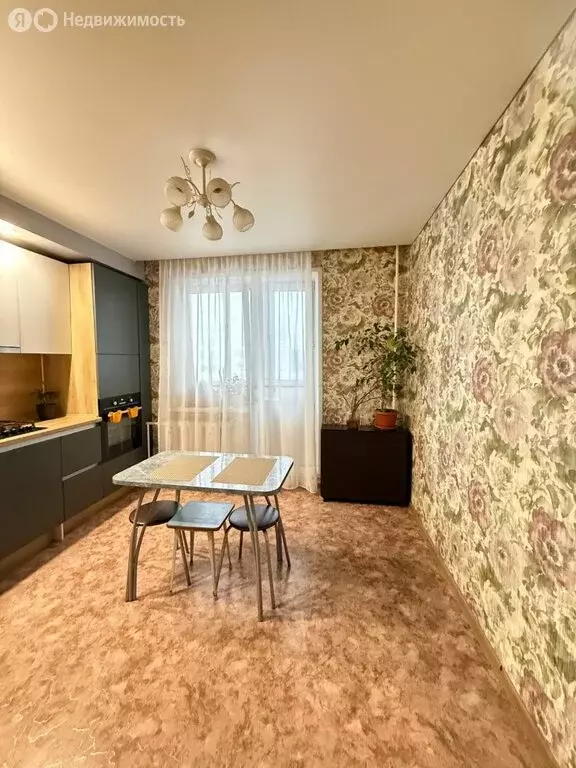 2-комнатная квартира: Нижнекамск, проспект Мира, 95А (58 м) - Фото 2