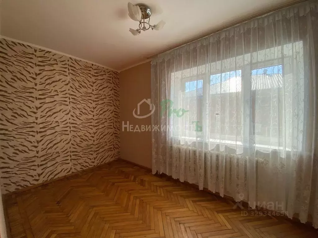 2-к кв. Краснодарский край, Ейск ул. Карла Либкнехта, 70 (50.0 м) - Фото 1