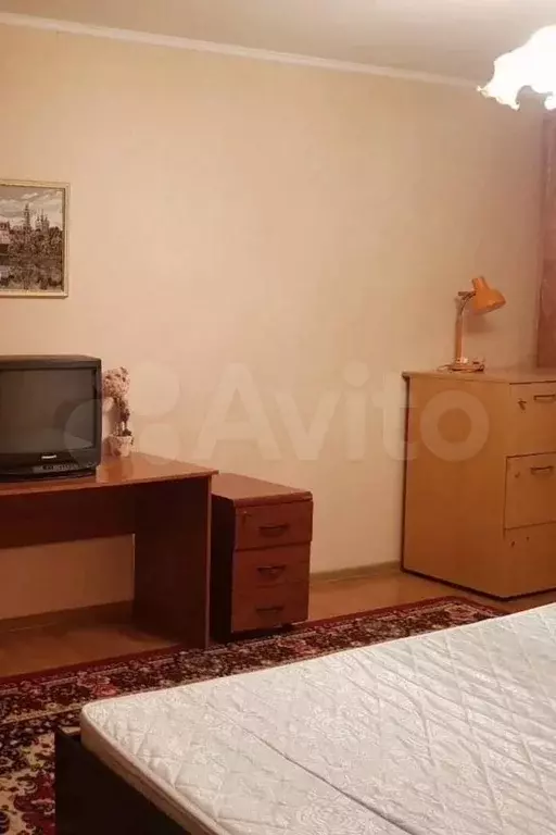 Комната 15 м в 2-к., 2/5 эт. - Фото 0