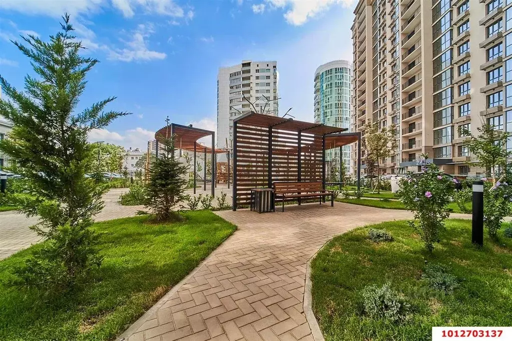 3-к кв. Краснодарский край, Краснодар ул. Имени Дзержинского (120.48 ... - Фото 1