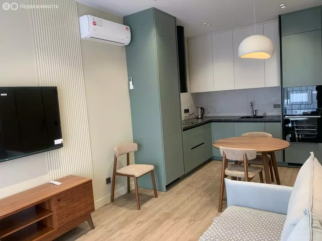 1-комнатная квартира: Иркутск, улица Эдуарда Дьяконова, 8 (42 м) - Фото 1