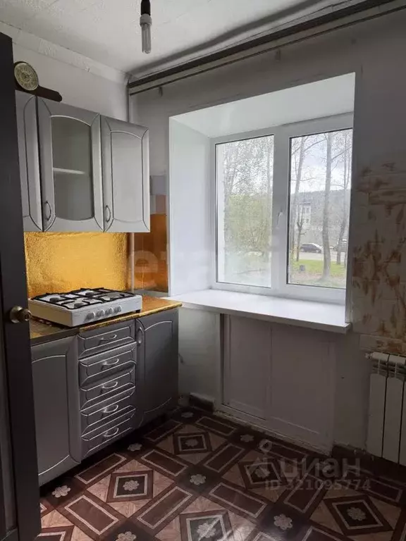 3-к кв. Хабаровский край, Солнечный рп ул. Строителей, 33 (42.0 м) - Фото 1