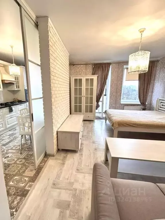 1-к кв. Калининградская область, Калининград Аэропортная ул., 1А (45.0 ... - Фото 1