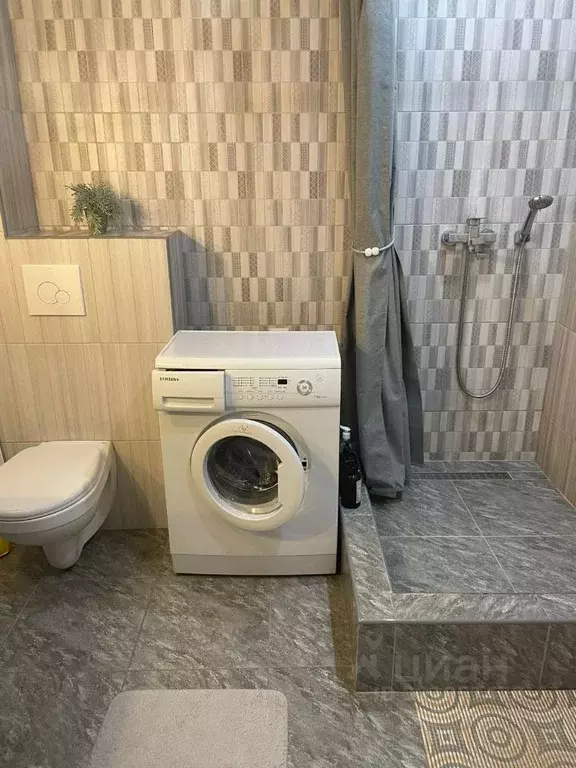 1-к кв. Тюменская область, Тюмень ул. Константина Посьета, 3 (41.0 м) - Фото 1