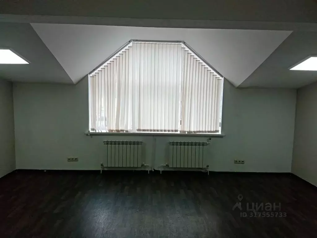 Офис в Татарстан, Набережные Челны ул. Абдуллы Алиша, 9 (38 м) - Фото 0