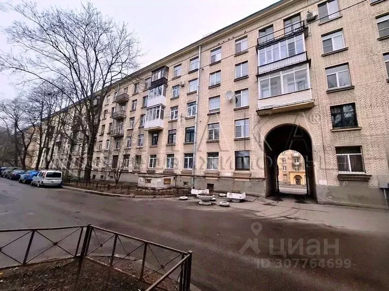 Комната Санкт-Петербург ш. Революции, 15 (39.0 м) - Фото 1