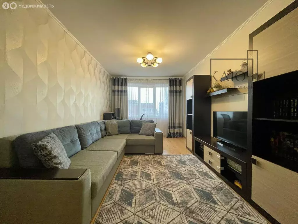 3-комнатная квартира: Магнитогорск, улица 50-летия Магнитки, 36 (64.8 ... - Фото 1