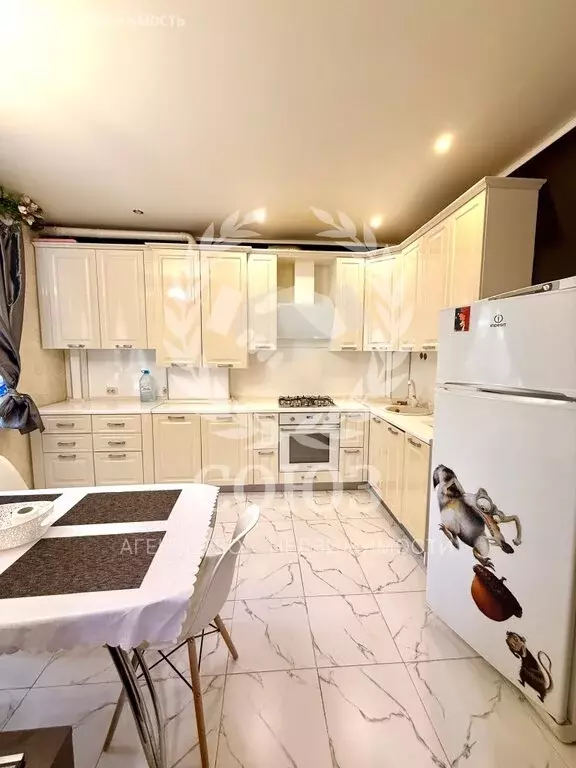 2-комнатная квартира: Калуга, улица Генерала Попова, 11/1 (60 м) - Фото 1