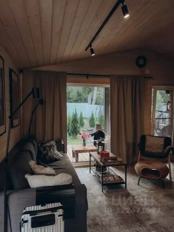 Дом в Ленинградская область, Приозерский район, Раздольевское с/пос, ... - Фото 1