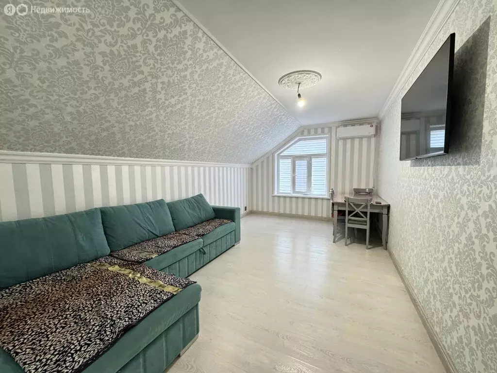 2-комнатная квартира: Махачкала, улица Хаджи Булача, 33 (68 м) - Фото 1