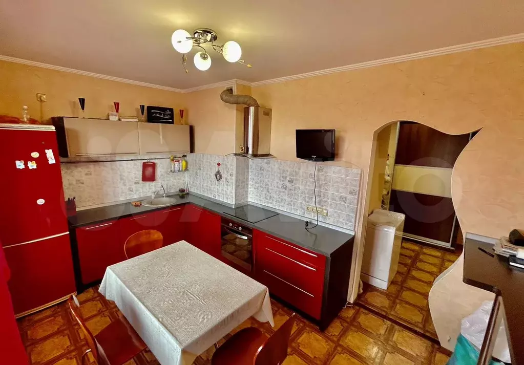2-к. квартира, 56 м, 8/10 эт. - Фото 0