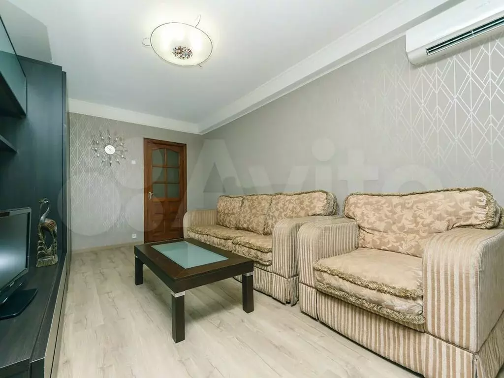 2-к. квартира, 56,1 м, 7/17 эт. - Фото 1