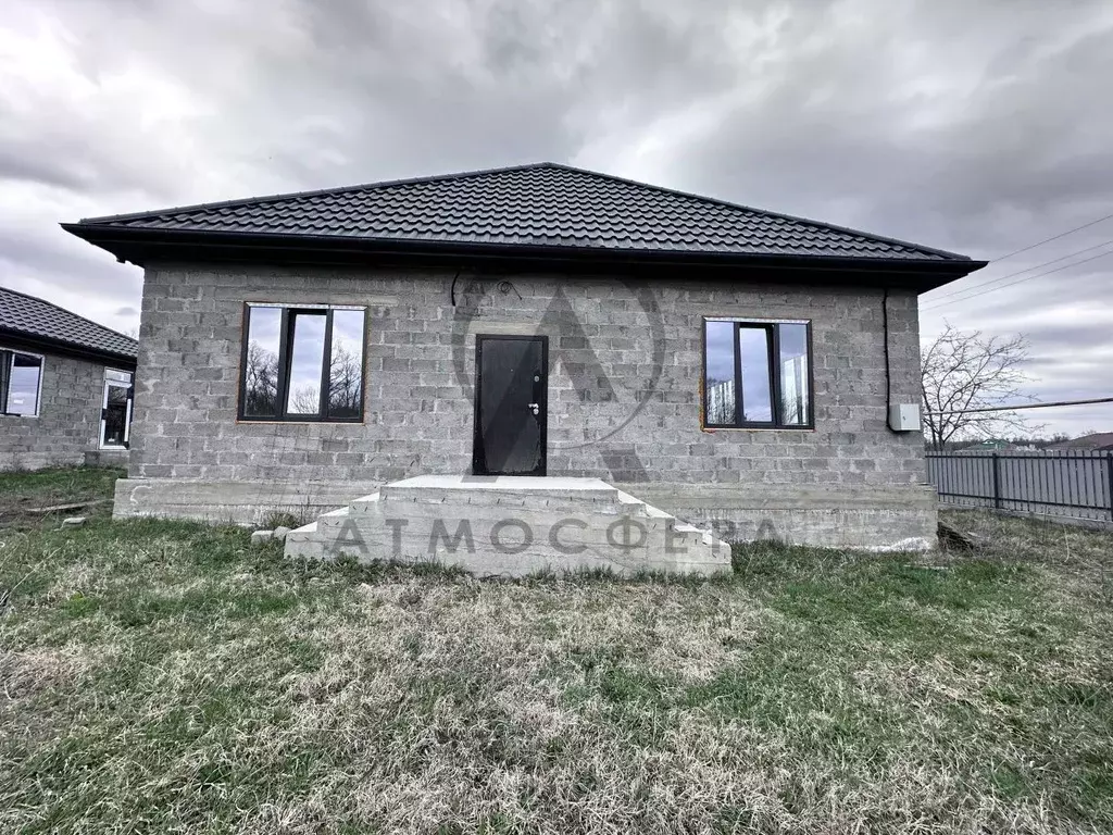 Дом в Краснодарский край, Хадыженск Апшеронский район, Байкальская ул. ... - Фото 2