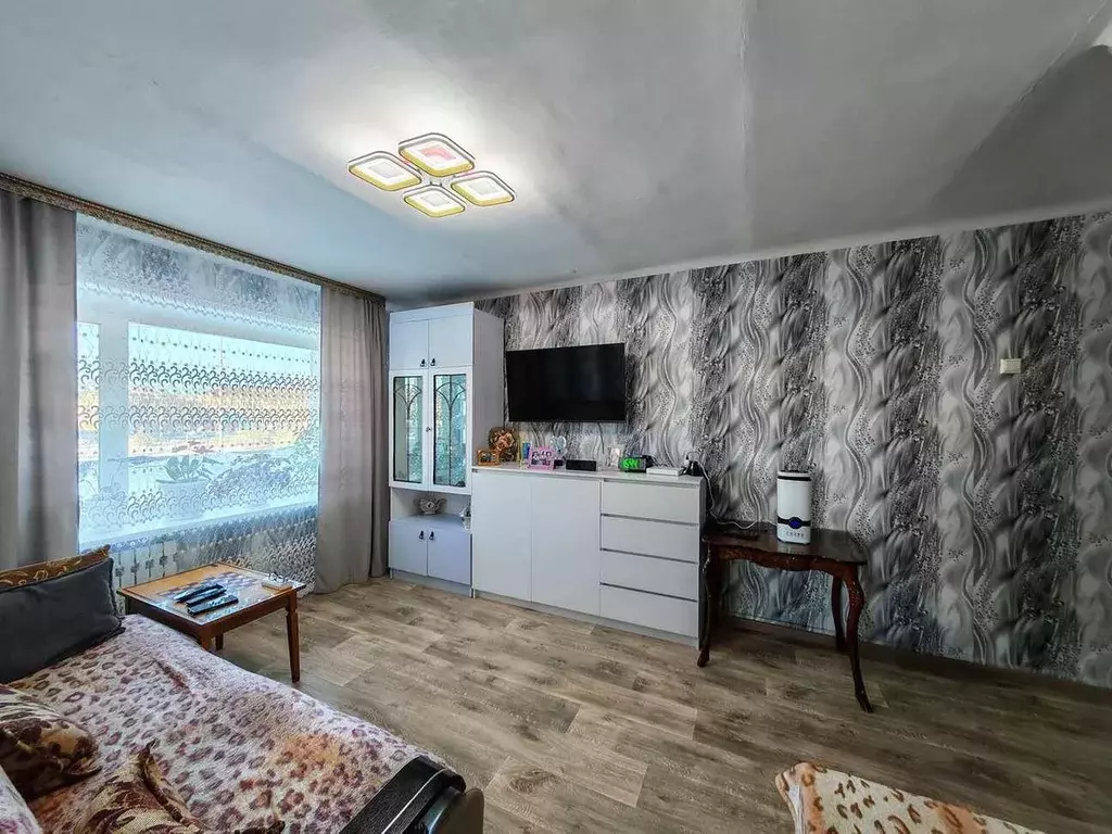 Квартира, 3 комнаты, 49 м - Фото 2
