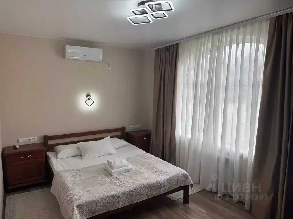 Дом в Крым, Ленинский район, с. Мысовое ул. Анджиевского, 38А (50 м) - Фото 1