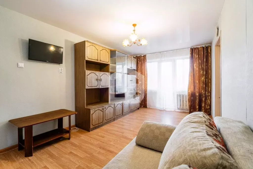 2-к кв. Томская область, Томск Сибирская ул., 81А (45.0 м) - Фото 1