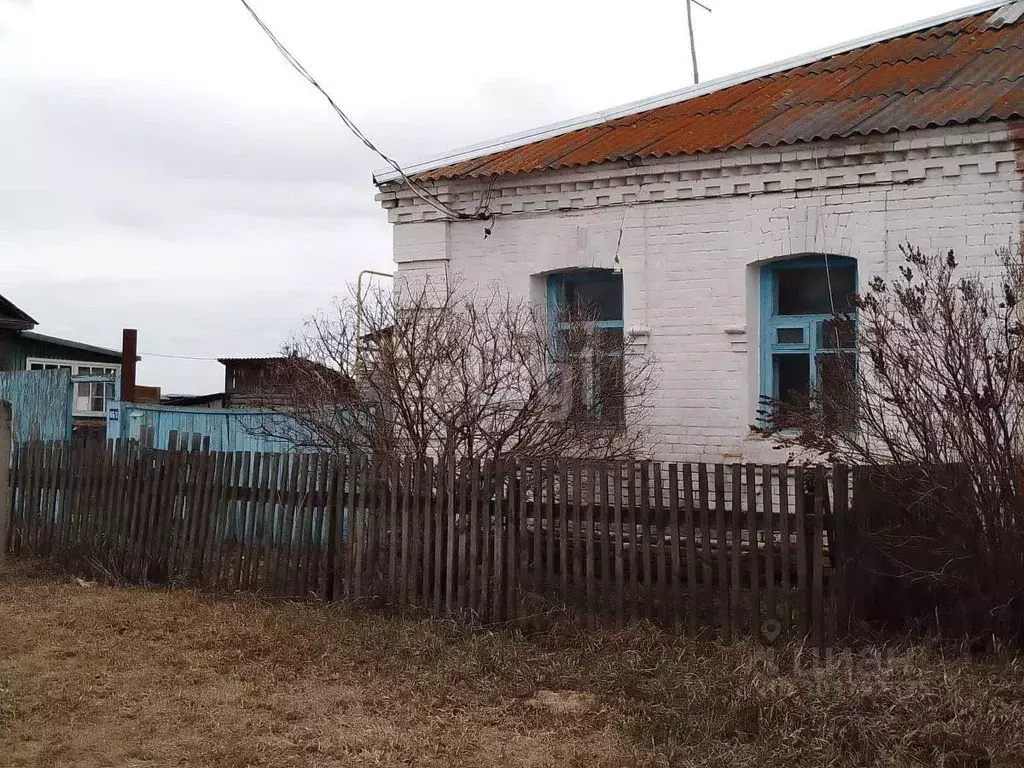 Дом в Омская область, Саргатский район, д. Верблюжье Центральная ул. ... - Фото 0