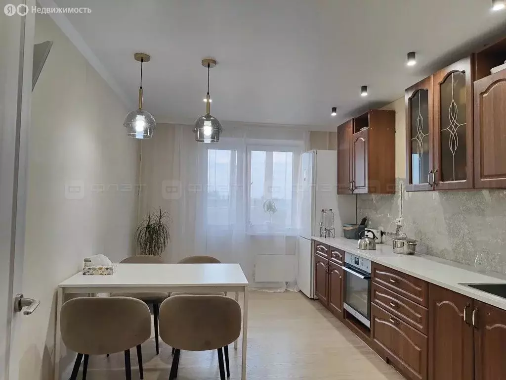 3-комнатная квартира: Казань, Дубравная улица, 29А (94.7 м) - Фото 1