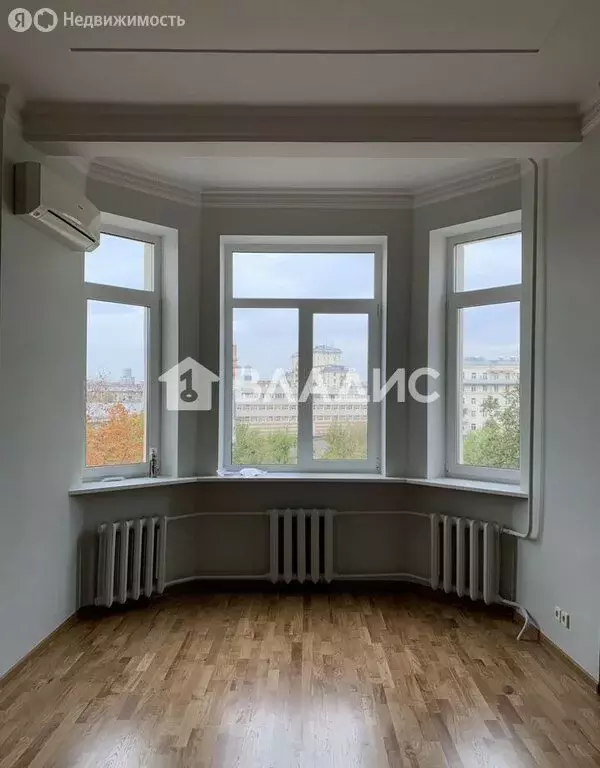 3-комнатная квартира: Москва, Большая Дорогомиловская улица, 4 (78 м) - Фото 1
