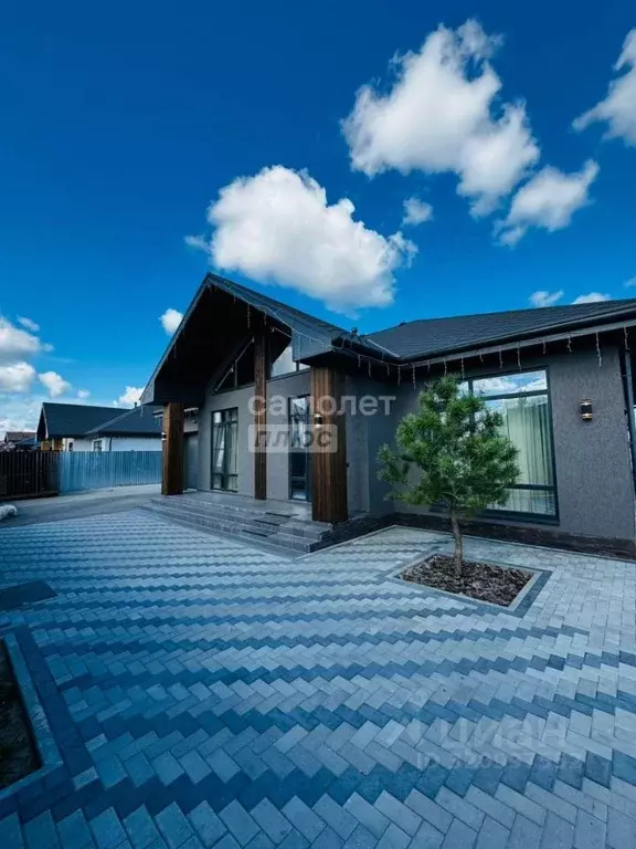 Дом в Тюменская область, Тюменский район, с. Кулаково, Зеленые Холмы ... - Фото 1