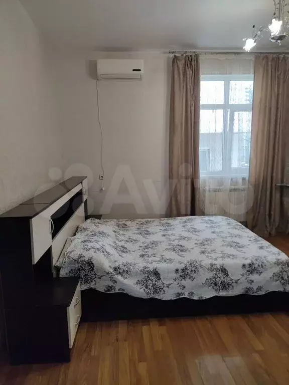 1-к. квартира, 40 м, 2/3 эт. - Фото 1