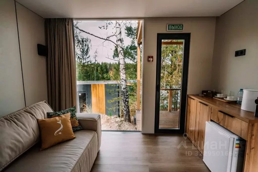 Дом в Новосибирская область, Ордынский район, д. Абрашино, Базы отдыха ... - Фото 1