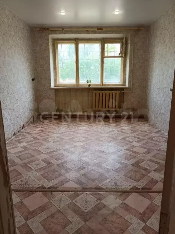Комната 18 м в 1-к., 1/5 эт. - Фото 0