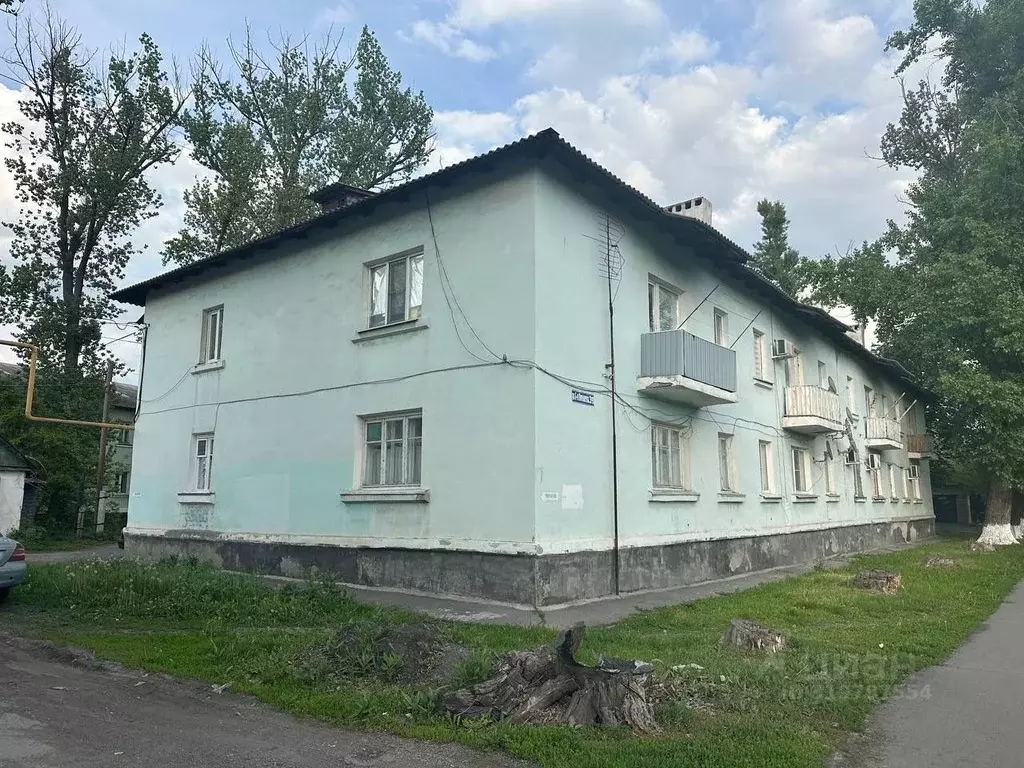 1-к кв. Ростовская область, Новошахтинск ул. 4-я Пятилетка, 39 (32.5 ... - Фото 0