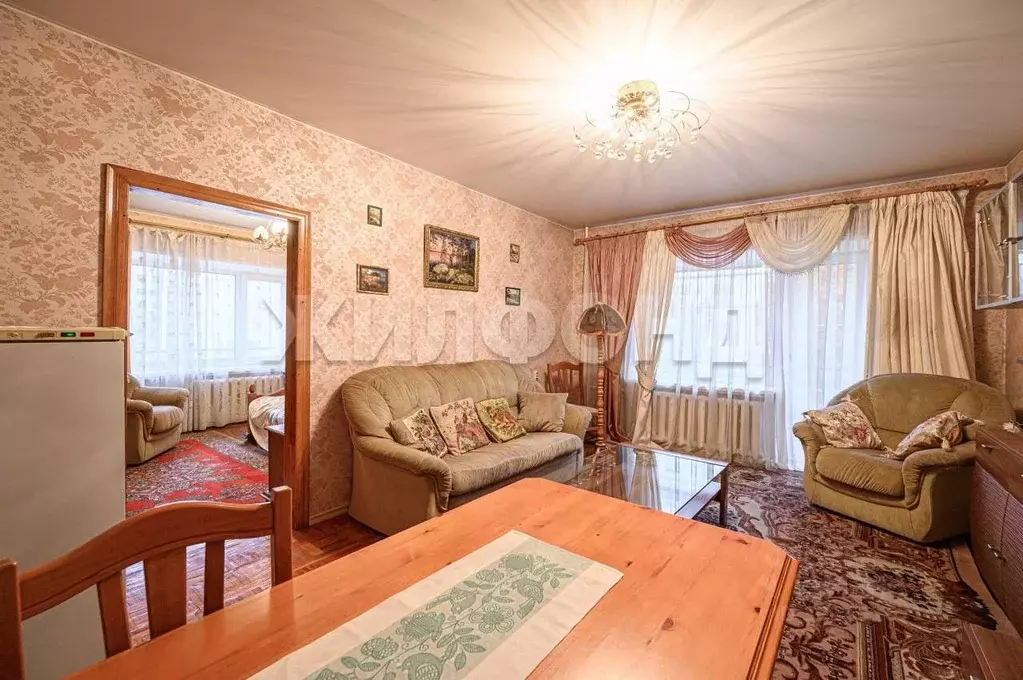 3-к кв. Новосибирская область, Новосибирск ул. Революции, 28 (87.0 м) - Фото 2