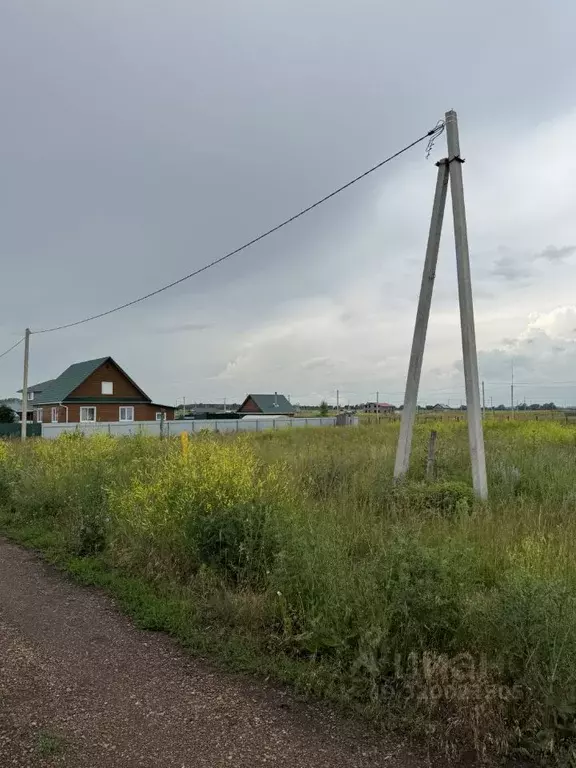 Участок в Башкортостан, Кармаскалинский район, д. Савалеево ул. ... - Фото 1