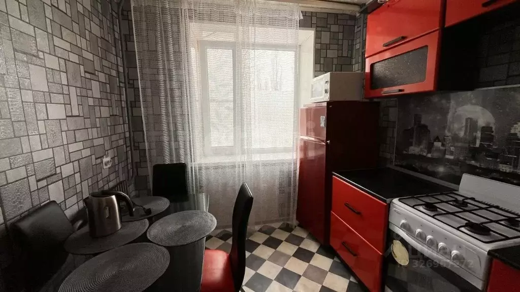 1-к кв. Воронежская область, Борисоглебск Юго-Восточный мкр, 2 (38.0 ... - Фото 1