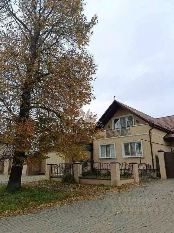Дом в Белгородская область, Белгород ул. 3-я Шоссейная (160 м) - Фото 1