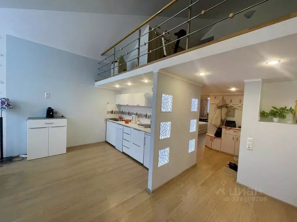 2-к кв. Московская область, Королев ул. Горького, 79к14 (80.0 м) - Фото 0