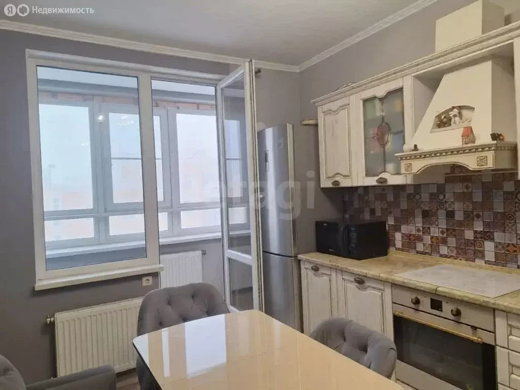 3-комнатная квартира: Сертолово, микрорайон Сертолово-2, Тихвинская ... - Фото 1