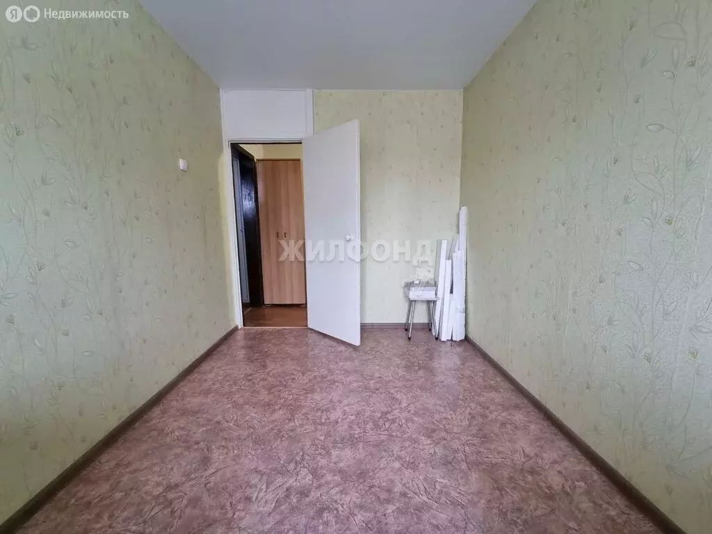 3-комнатная квартира: Новосибирск, улица Пархоменко, 126 (56.6 м) - Фото 0