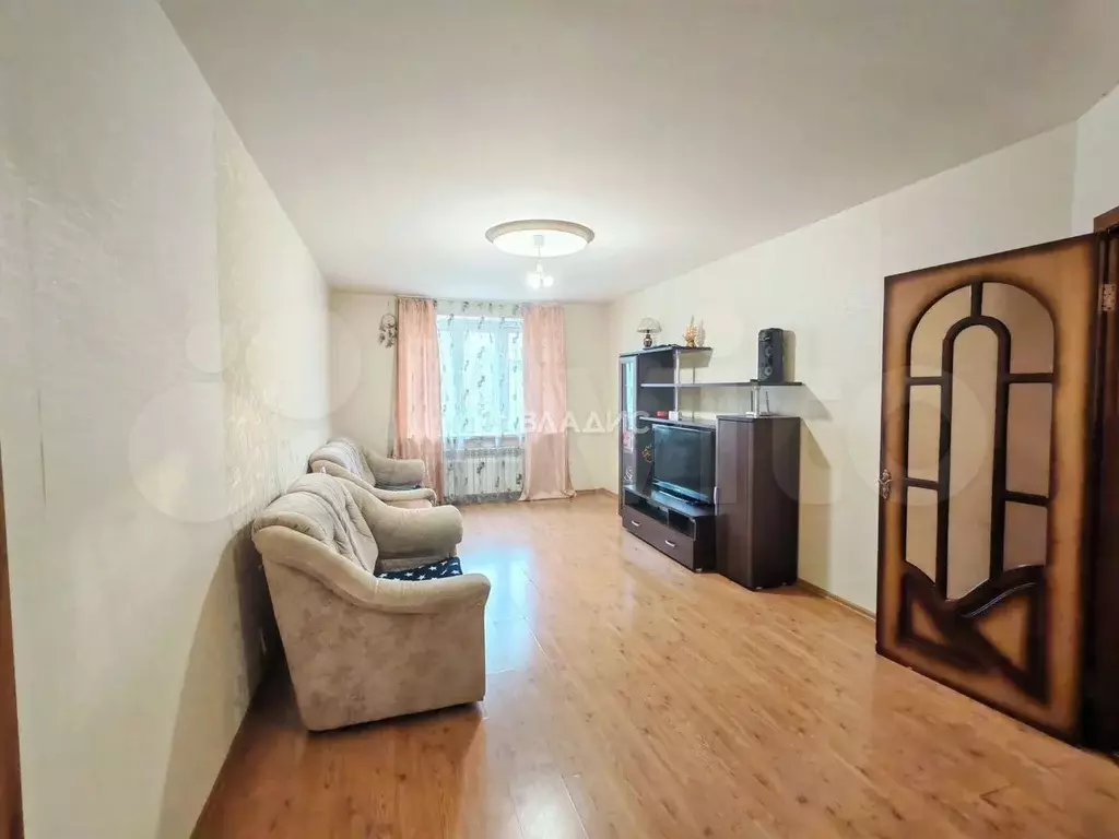 1-к. квартира, 42,3 м, 1/5 эт. - Фото 1