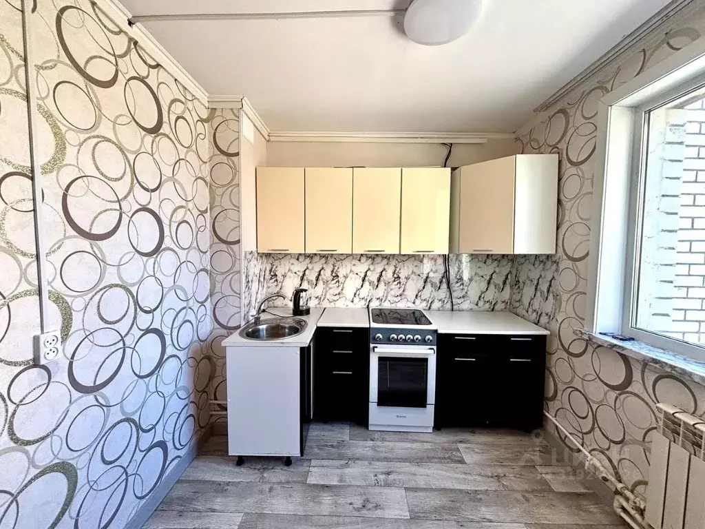 2-к кв. Амурская область, Белогорск Летний пер., 1А (45.2 м) - Фото 0
