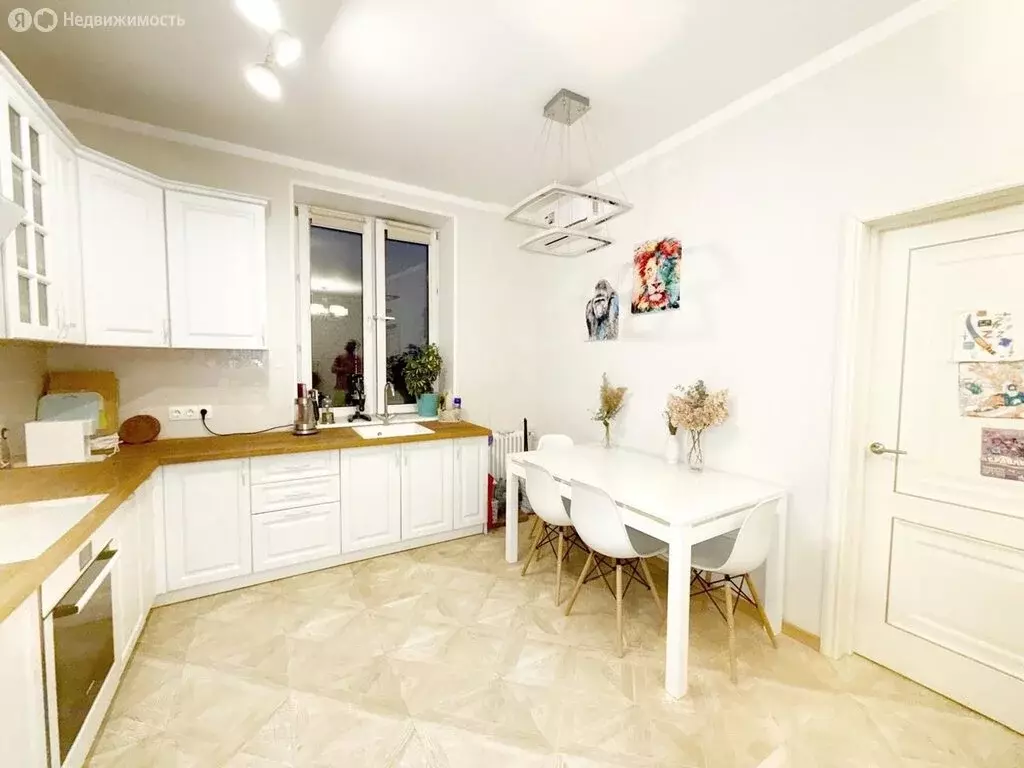 2-комнатная квартира: Реутов, улица Реутовских Ополченцев, 2 (72 м) - Фото 2