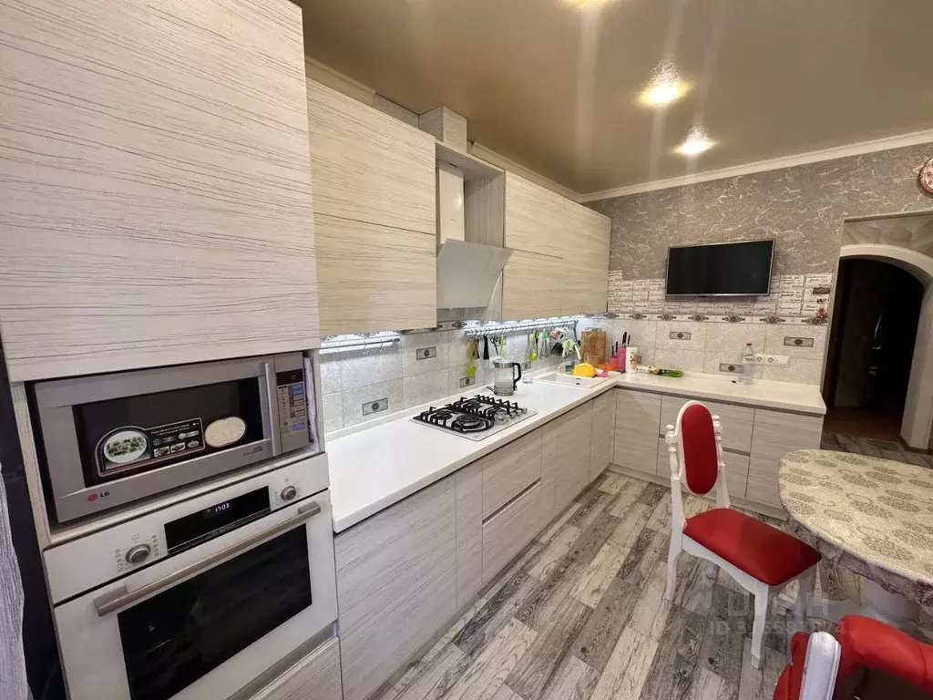 3-к кв. Мордовия, Саранск ул. Металлургов, 5А (87.5 м) - Фото 1