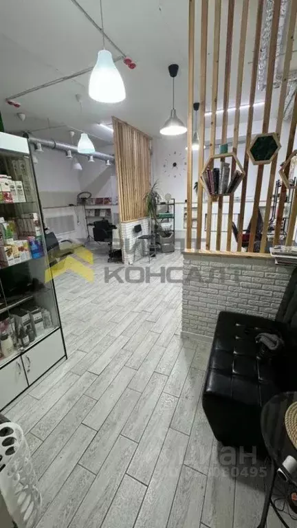 Помещение свободного назначения в Омская область, Омск Городок ... - Фото 0