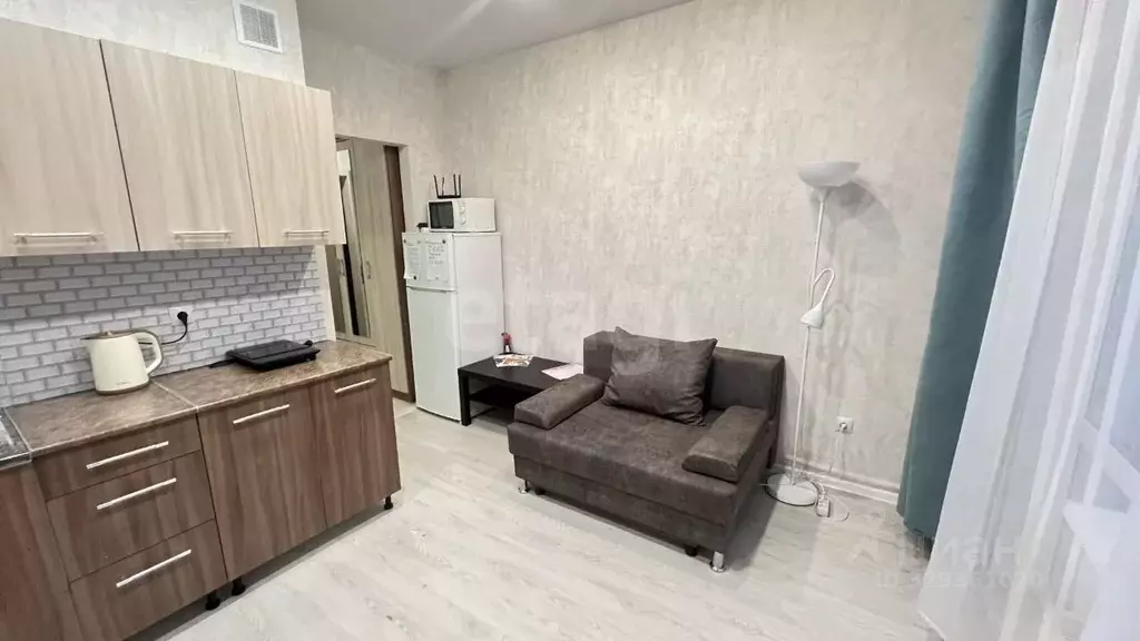 Студия Тюменская область, Тюмень ул. Фармана Салманова, 26 (18.9 м) - Фото 1