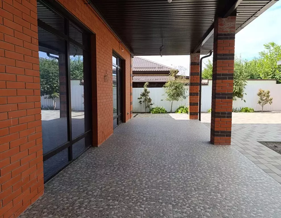 Дом в Ростовская область, Мясниковский район, Краснокрымское с/пос, ... - Фото 0