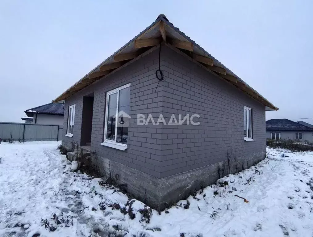 Дом в Калининградская область, Гурьевский муниципальный округ, пос. ... - Фото 2