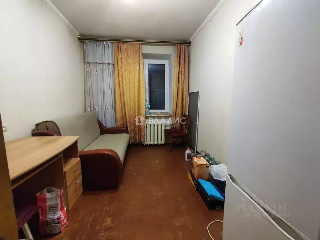 3-к кв. Белгородская область, Белгород ул. Белгородского полка, 33 ... - Фото 2