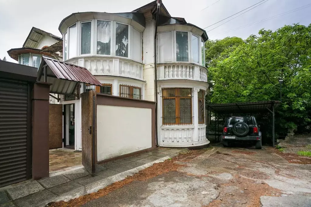 2-к кв. Крым, Ялта ул. Боткинская, 14 (60.0 м) - Фото 0