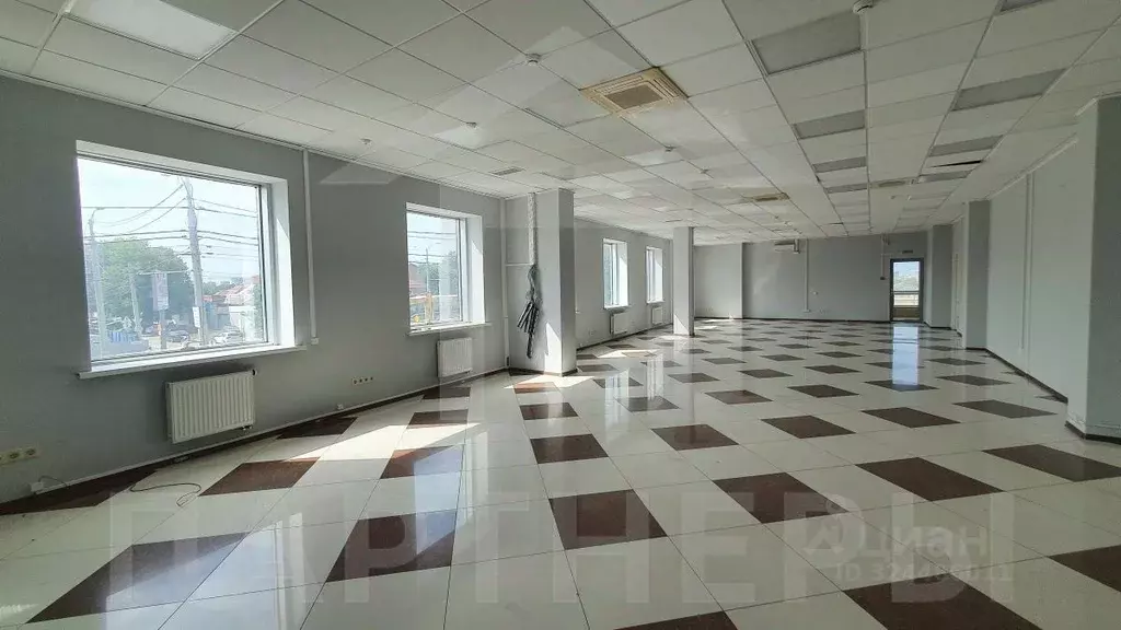 Офис в Краснодарский край, Краснодар ул. Имени Дзержинского, 165 (100 ... - Фото 0