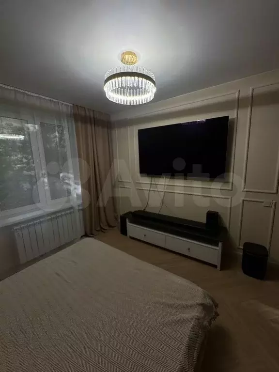 1-к. квартира, 44 м, 2/9 эт. - Фото 1