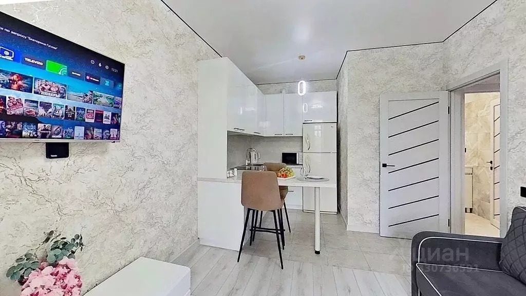 2-к кв. Крым, Симферопольский район, с. Мирное ул. Крымской Весны, 6к2 ... - Фото 1